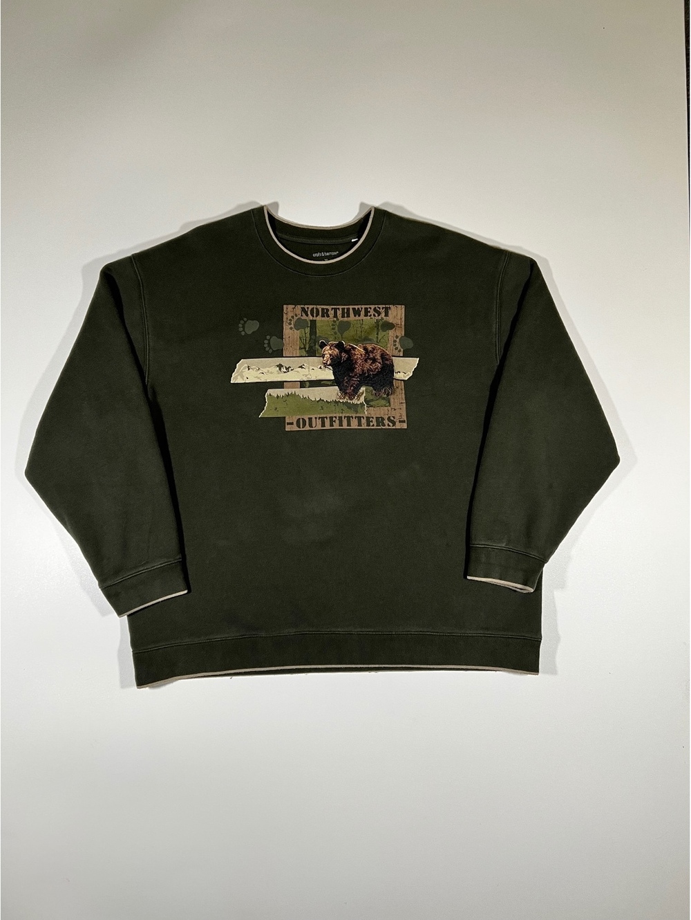 Northwest Outfitters Bear Graphic Crewneck Sweatshirt Men's XL